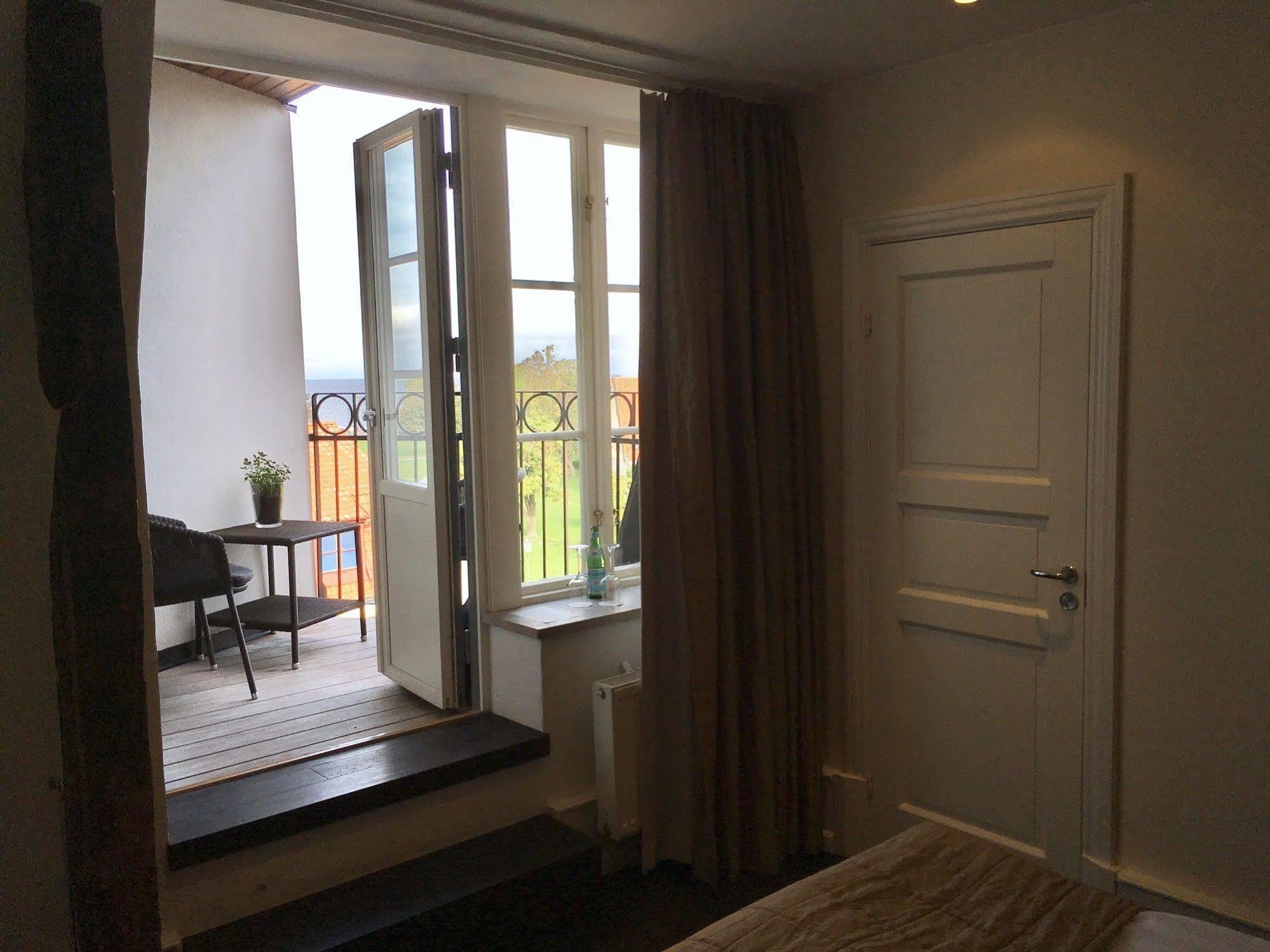 Kalk Hotel Visby Exterior photo